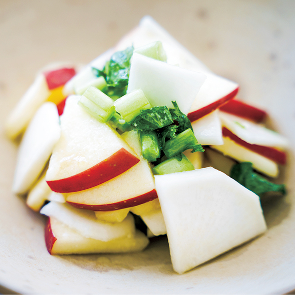 かぶとりんごの塩麹マリネ