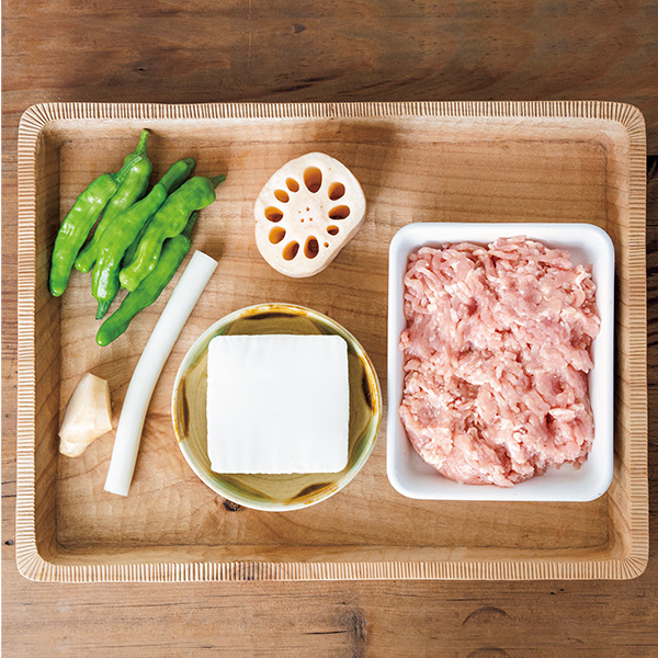 蓮根たっぷり塩麴仕立ての鶏つくね 材料